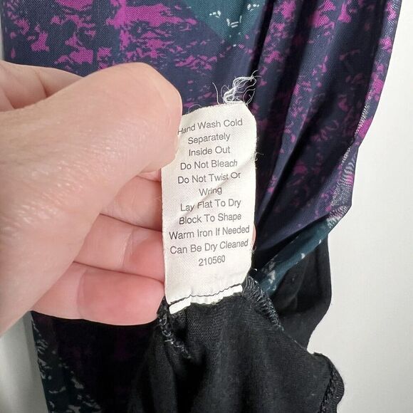 Cabi Womens Blouse Small Mesh Layered Sleeveless Pullover Style 559 - Picture 9 of 10